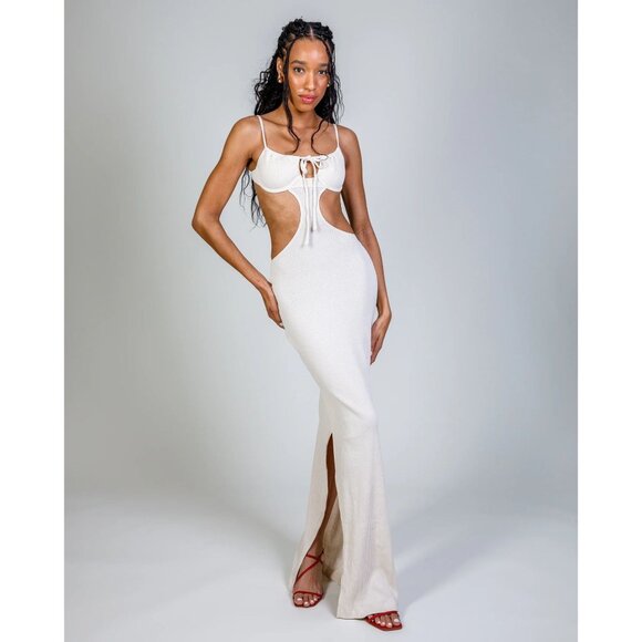 Janthee Vittoria Dress in Blue - Picture 2 of 4